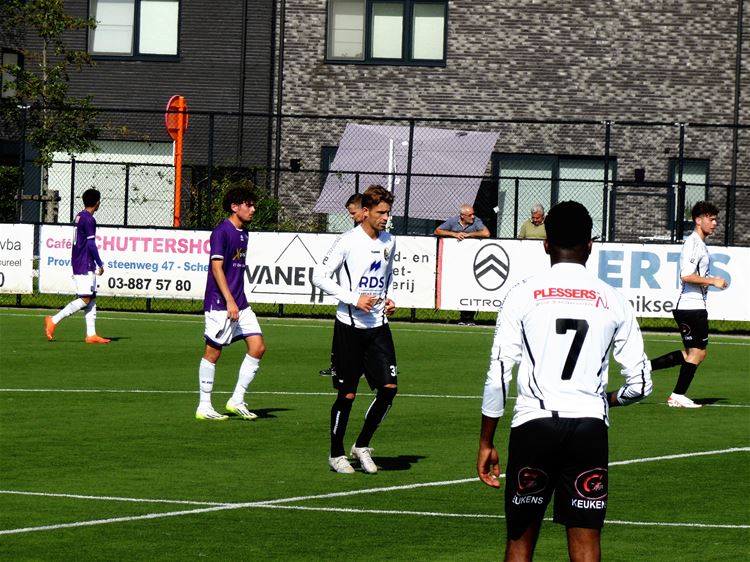 Beerschot U23 - Esperanza Pelt 1-1