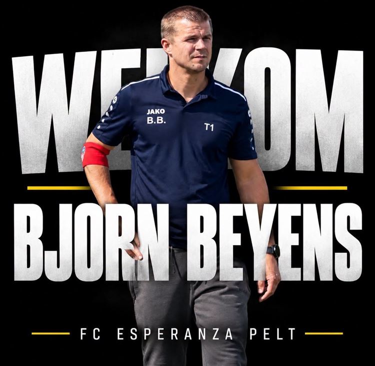 Witte rook boven sportpark De Roosen!
